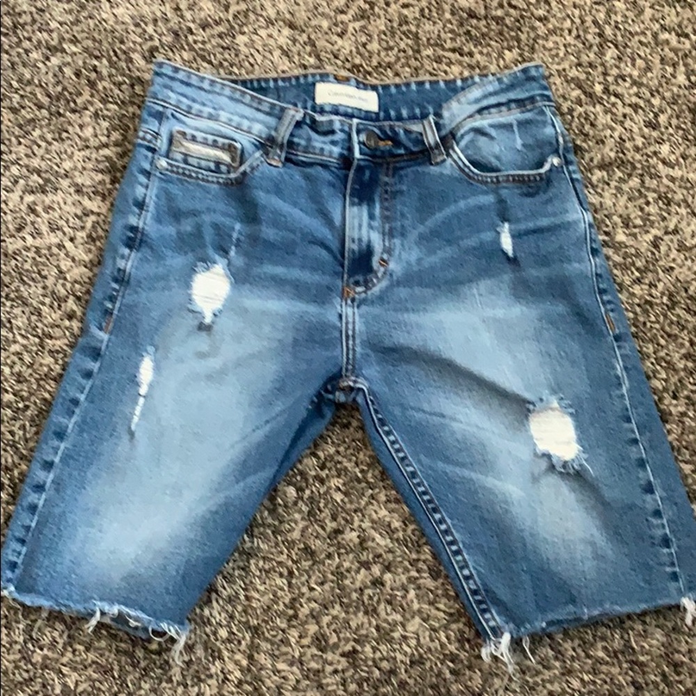 Ripped shorts. Get them now before summers over ☀️